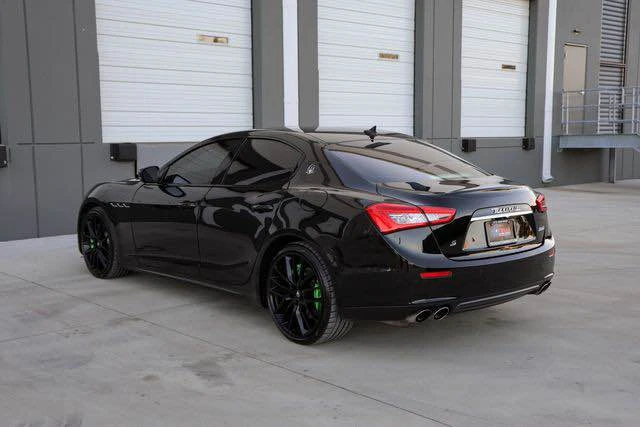 2017 Maserati Ghibli 3rd Gen - Image 2 of 20