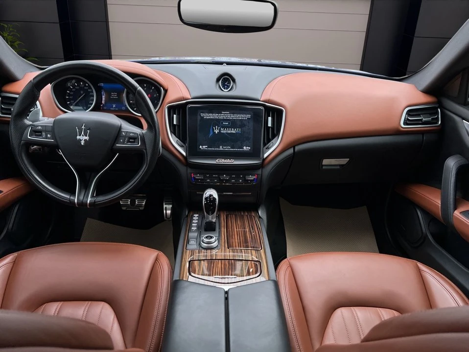 2017 Maserati Ghibli 3rd Gen - Image 15 of 19