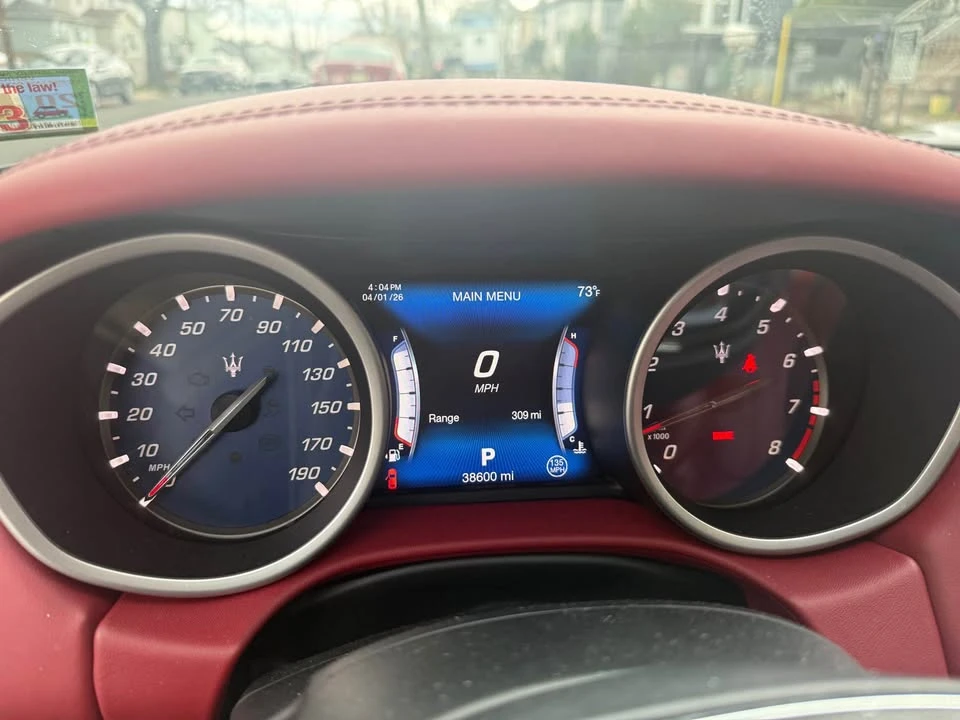 2017 Maserati Ghibli 3rd Gen - Image 7 of 10