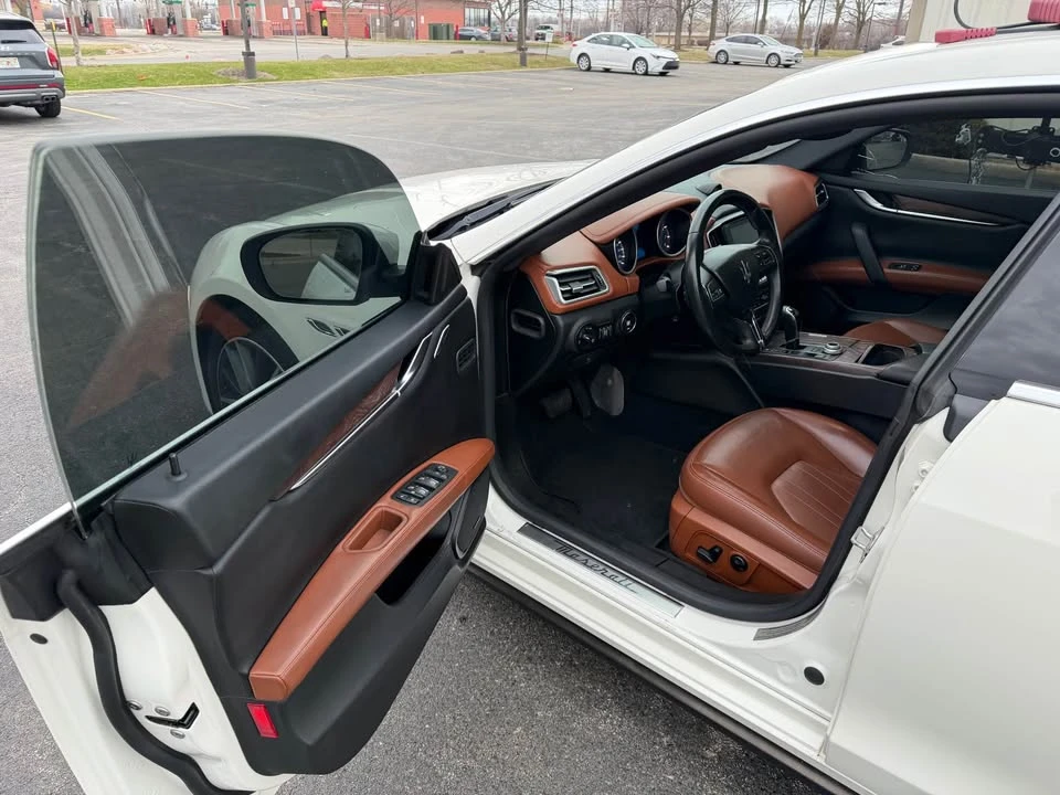 2017 Maserati Ghibli 3rd Gen - Image 10 of 20