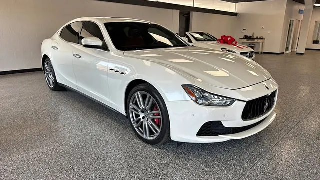 2017 Maserati Ghibli