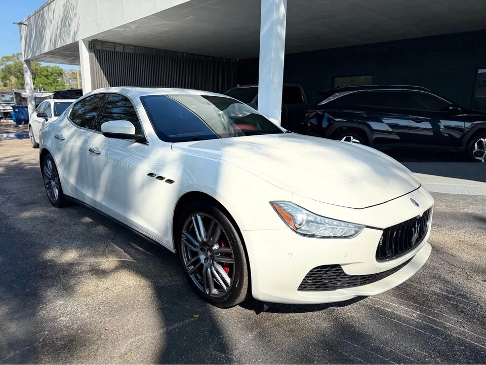 2017 Maserati Ghibli 3rd Gen - Image 5 of 16