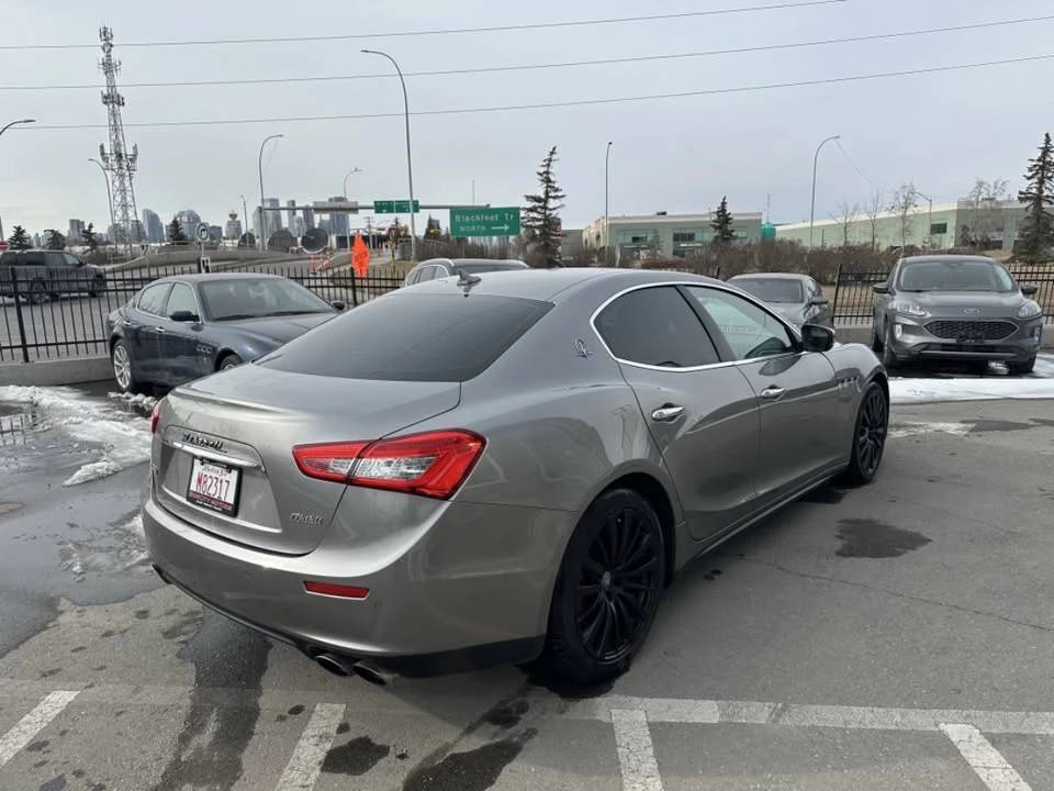 2017 Maserati Ghibli 3rd Gen - Image 5 of 15