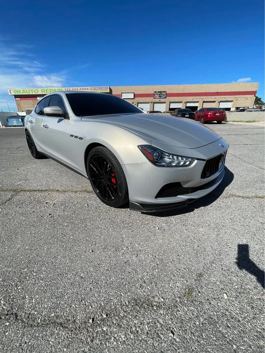 2017 Maserati Ghibli 3rd Gen - Image 4 of 11