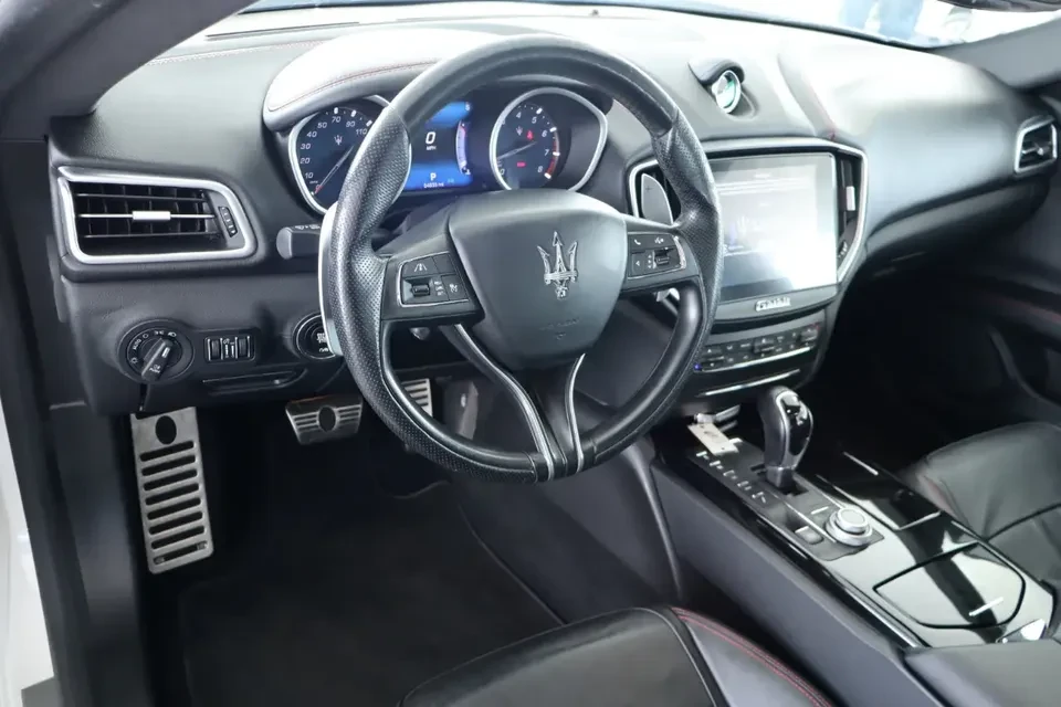 2017 Maserati Ghibli 3rd Gen - Image 6 of 6