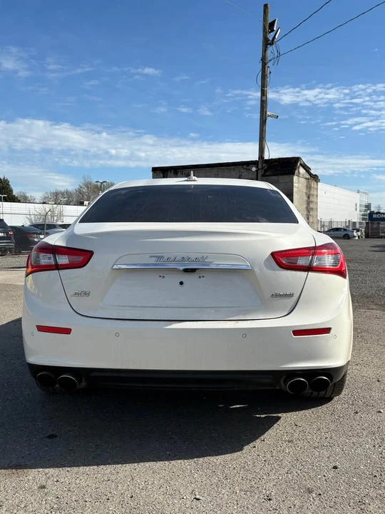 2017 Maserati Ghibli 3rd Gen - Image 6 of 15