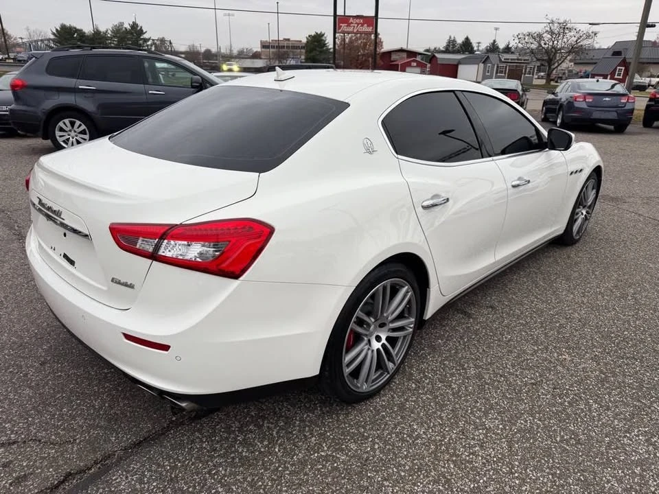 2017 Maserati Ghibli 3rd Gen - Image 7 of 20