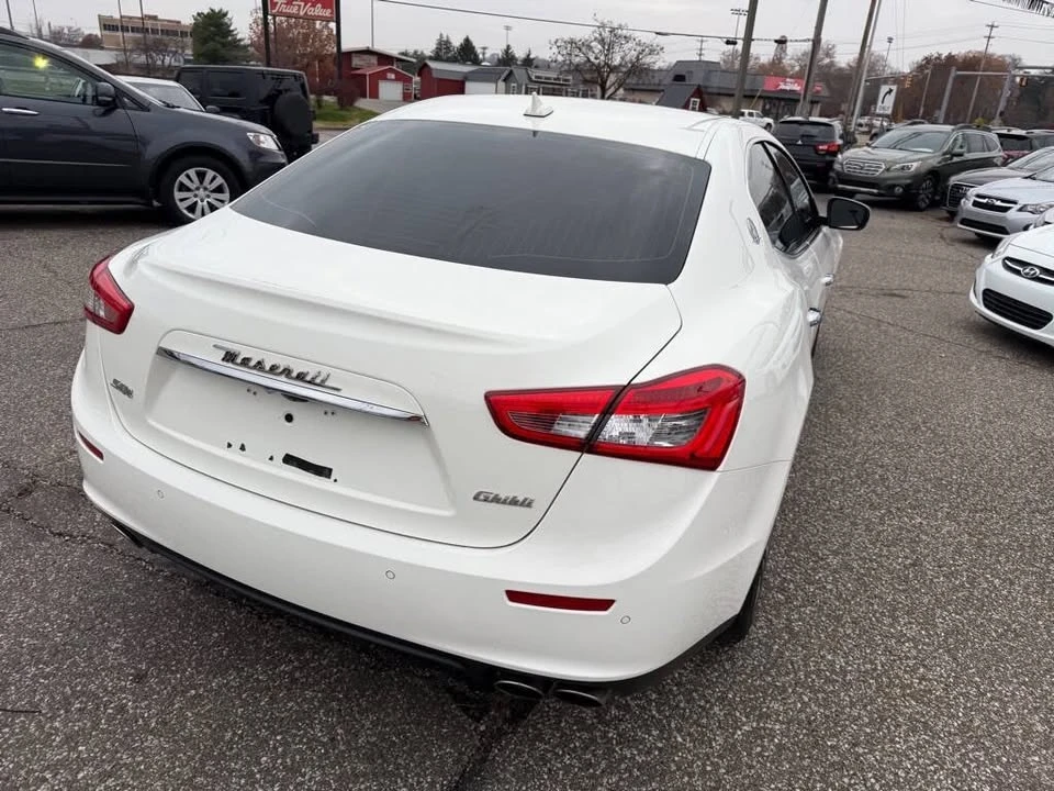 2017 Maserati Ghibli 3rd Gen - Image 8 of 20