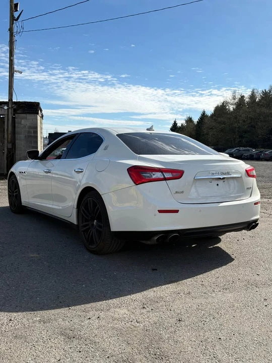 2017 Maserati Ghibli 3rd Gen - Image 4 of 15