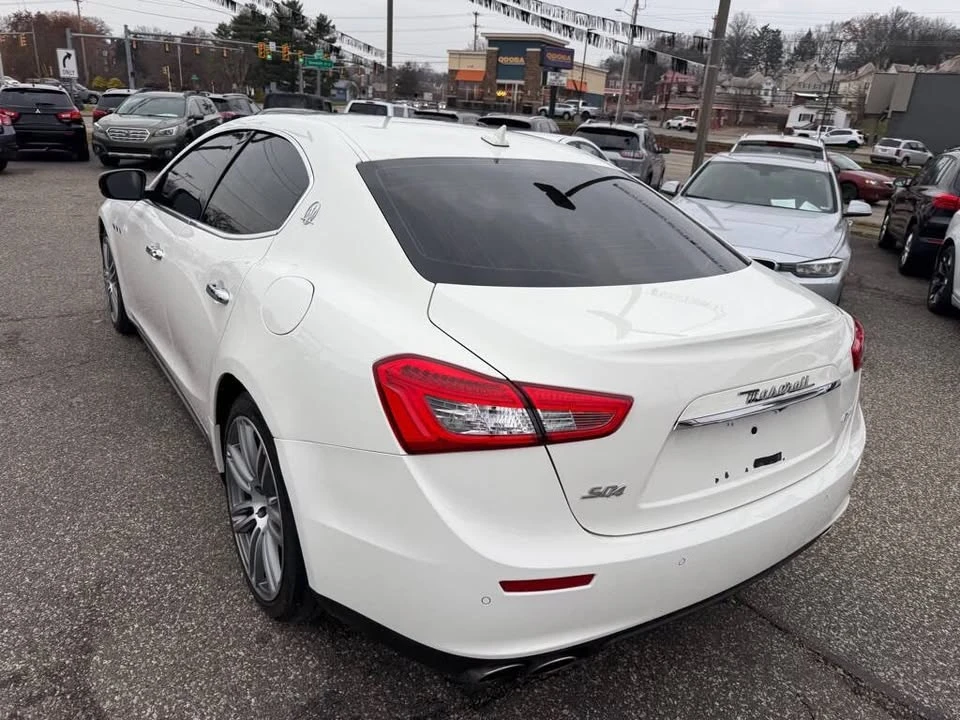 2017 Maserati Ghibli 3rd Gen - Image 10 of 20