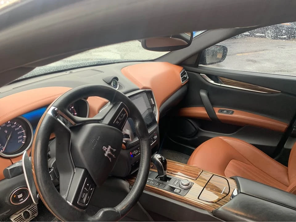 2017 Maserati Ghibli 3rd Gen - Image 13 of 14