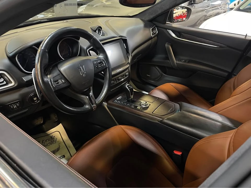 2017 Maserati Ghibli 3rd Gen - Image 5 of 14