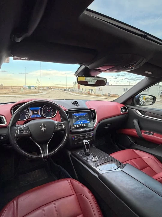 2017 Maserati Ghibli 3rd Gen - Image 13 of 14
