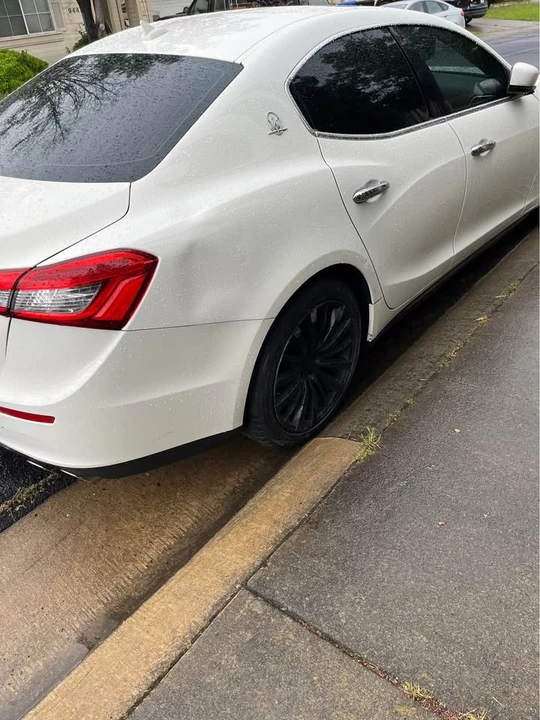 2017 Maserati Ghibli 3rd Gen - Image 3 of 8