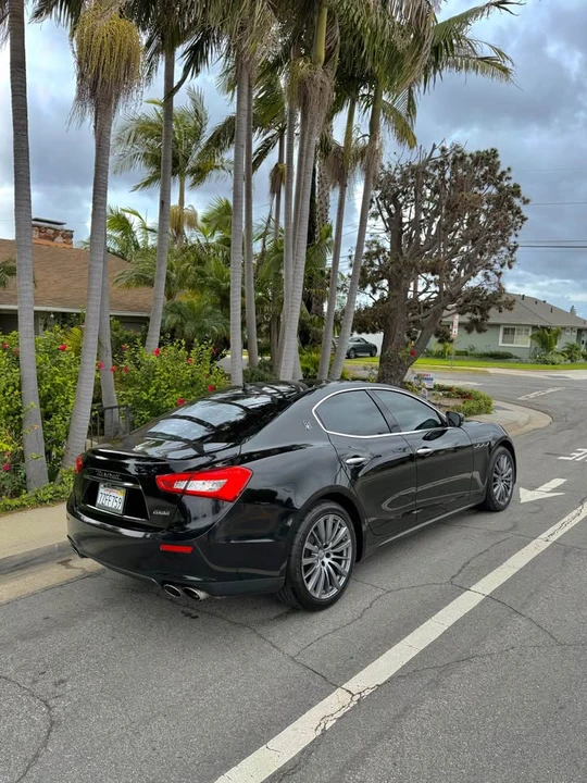 2017 Maserati Ghibli 3rd Gen - Image 4 of 13
