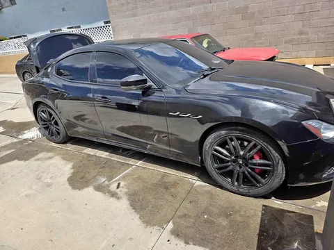 2017 Maserati Ghibli Nerissimo Edition