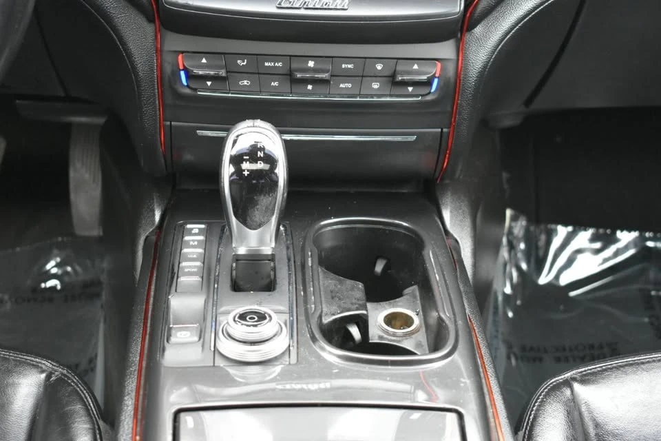 2017 Maserati Ghibli 3rd Gen - Image 19 of 20