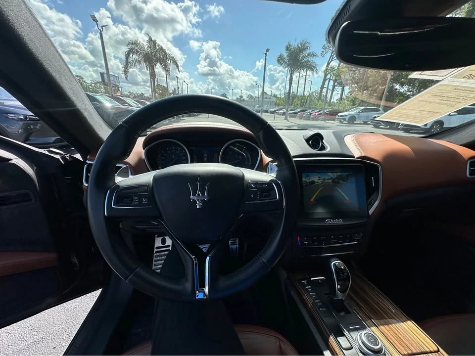2017 Maserati Ghibli 3rd Gen - Image 14 of 18