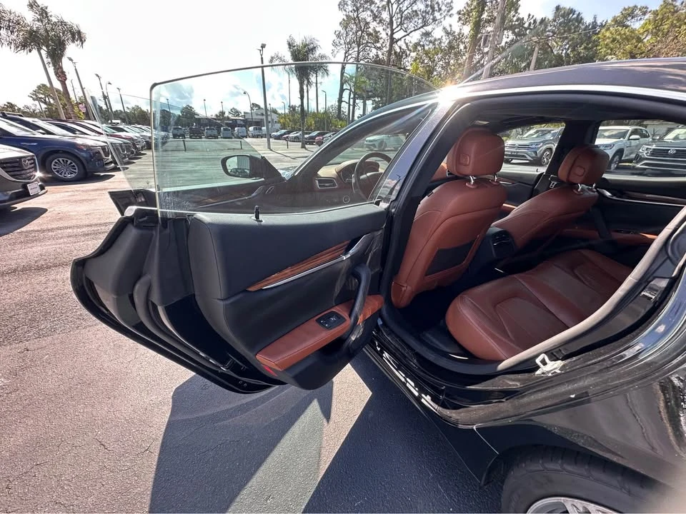 2017 Maserati Ghibli 3rd Gen - Image 16 of 18