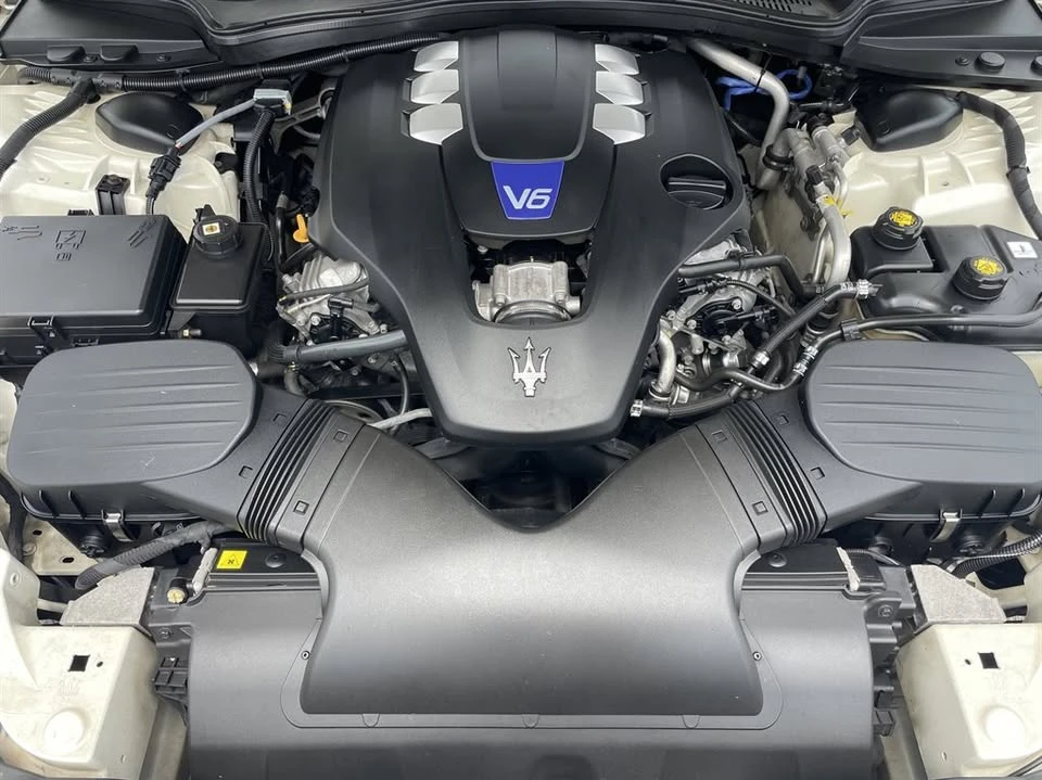 2017 Maserati Ghibli 3rd Gen - Image 7 of 20
