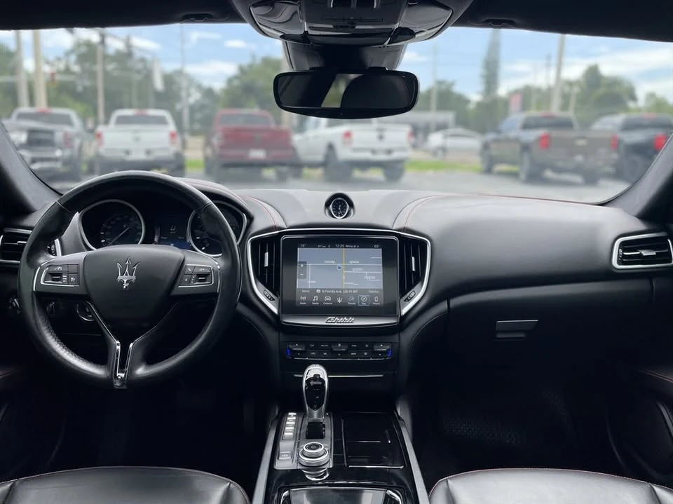 2017 Maserati Ghibli 3rd Gen - Image 5 of 20