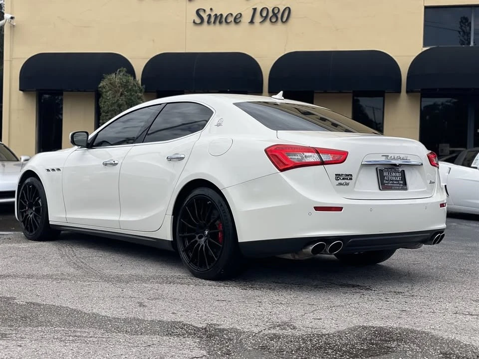 2017 Maserati Ghibli 3rd Gen - Image 12 of 20