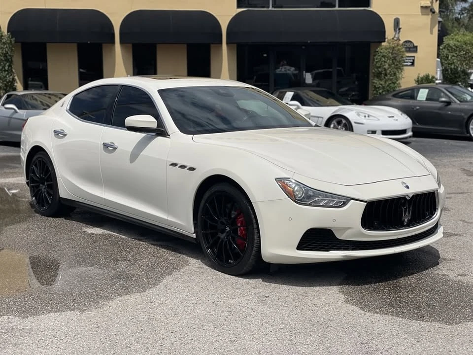 2017 Maserati Ghibli 3rd Gen - Image 19 of 20