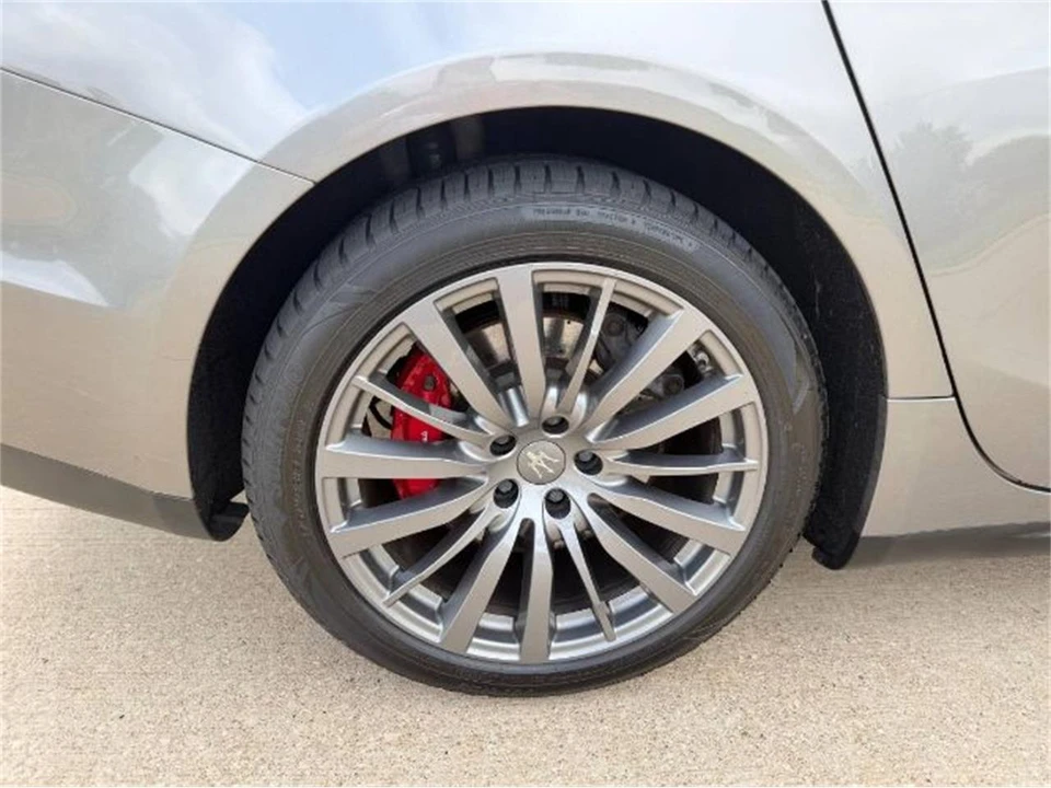 2017 Maserati Ghibli 3rd Gen - Image 3 of 17
