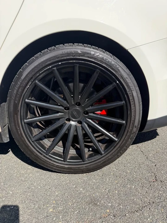 2017 Maserati Ghibli 3rd Gen - Image 6 of 9