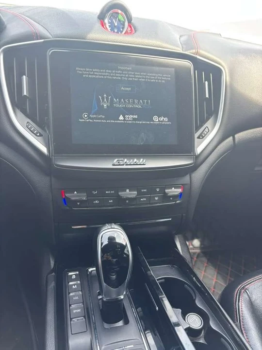 2017 Maserati Ghibli 3rd Gen - Image 11 of 13