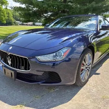 2017 Maserati Ghibli A Q4