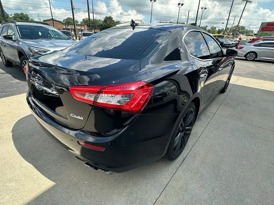 2017 Maserati Ghibli 3rd Gen - Image 5 of 8