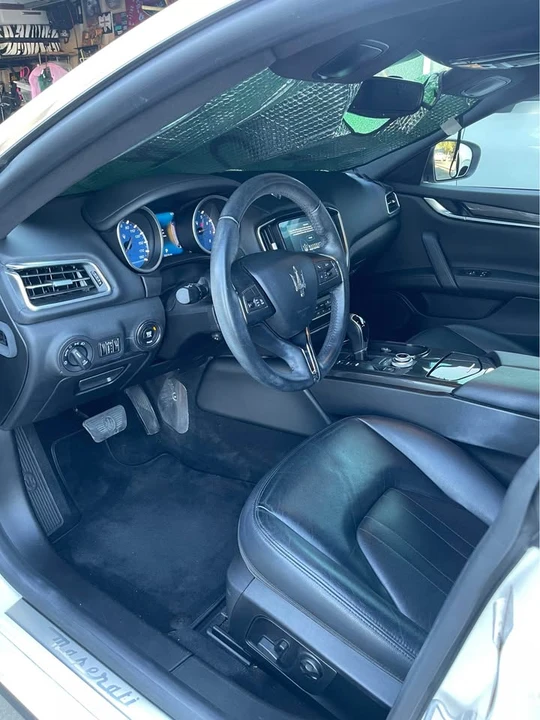 2017 Maserati Ghibli 3rd Gen - Image 13 of 20