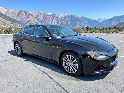 2017 Maserati Ghibli Base