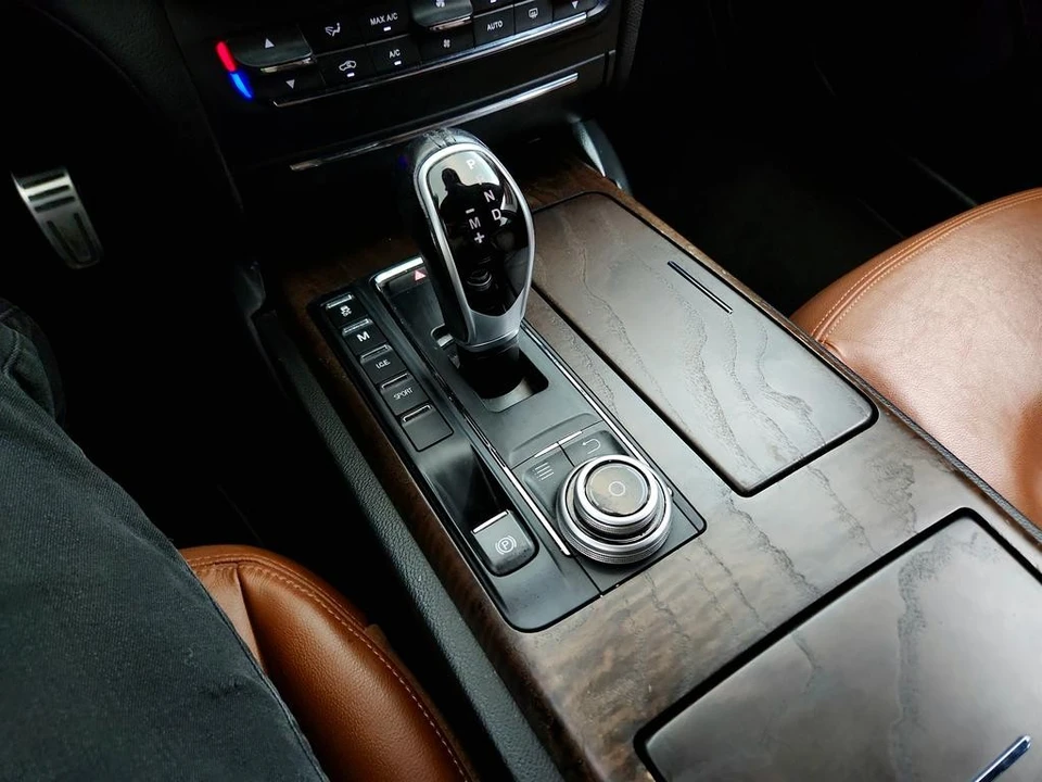 2017 Maserati Ghibli 3rd Gen - Image 18 of 31