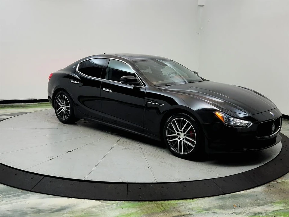 2017 Maserati Ghibli 3rd Gen - Image 3 of 31