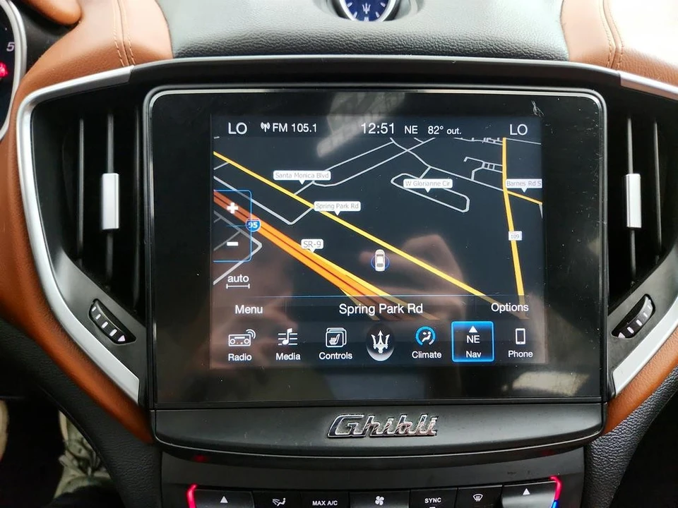 2017 Maserati Ghibli 3rd Gen - Image 19 of 31