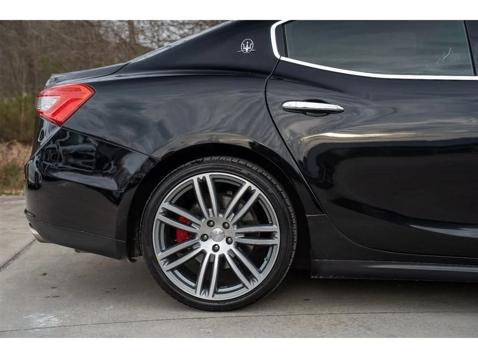 2017 Maserati Ghibli 3rd Gen - Image 3 of 19