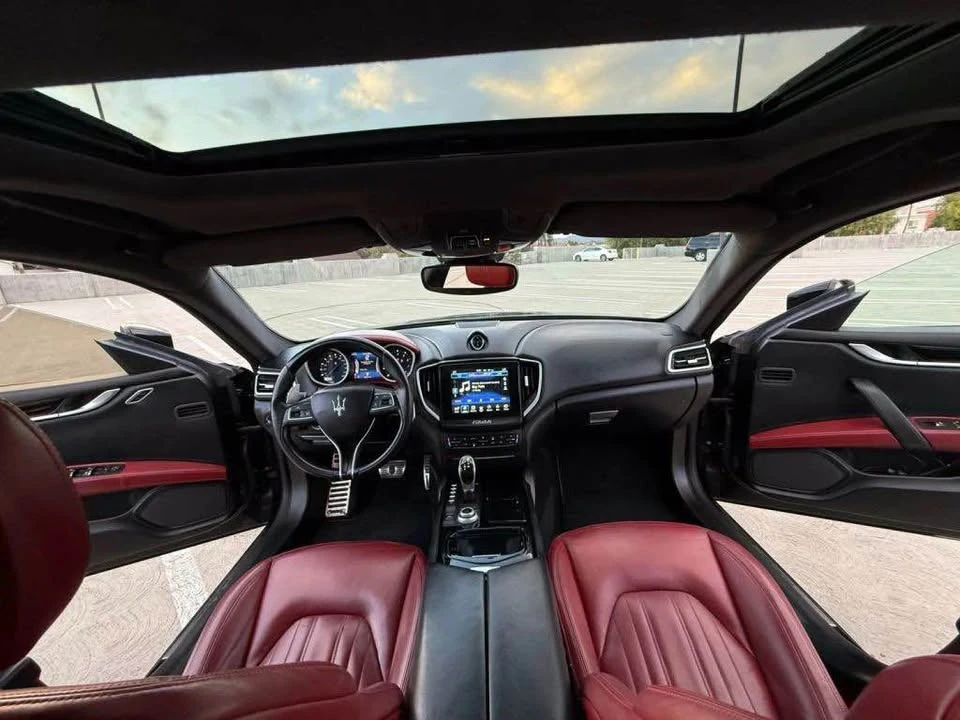 2017 Maserati Ghibli 3rd Gen - Image 8 of 13