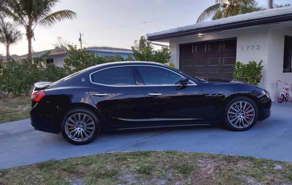 2017 Maserati Ghibli 3rd Gen - Image 13 of 16
