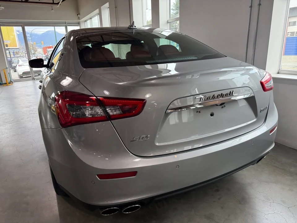 2017 Maserati Ghibli 3rd Gen - Image 5 of 12