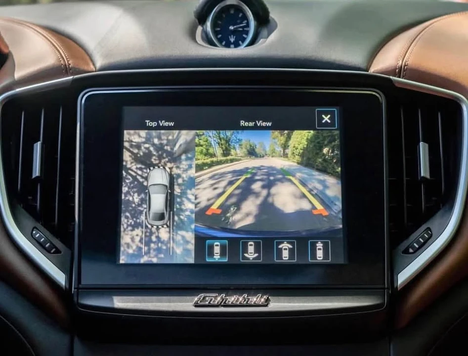 2017 Maserati Ghibli 3rd Gen - Image 10 of 11