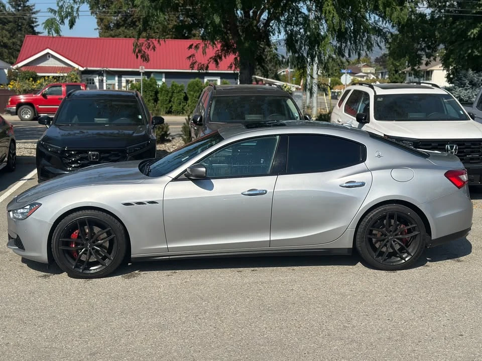 2017 Maserati Ghibli 3rd Gen - Image 5 of 11