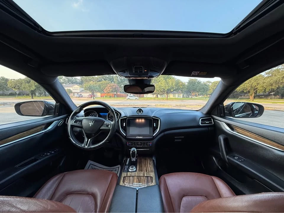 2017 Maserati Ghibli 3rd Gen - Image 13 of 16