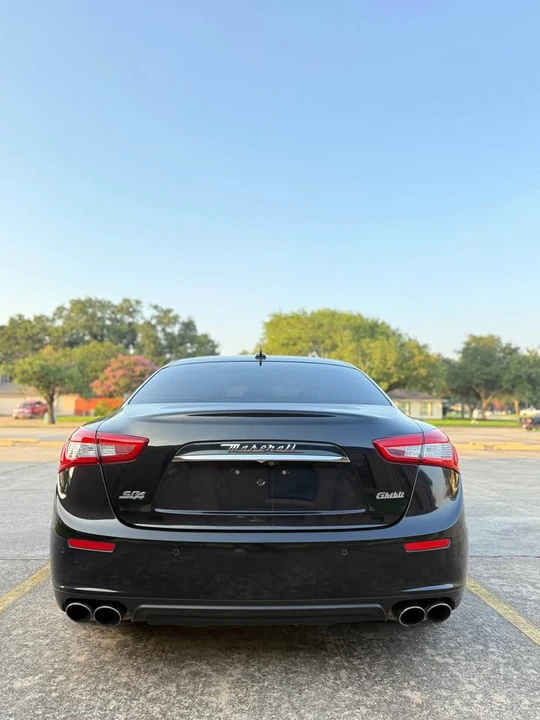 2017 Maserati Ghibli 3rd Gen - Image 4 of 16