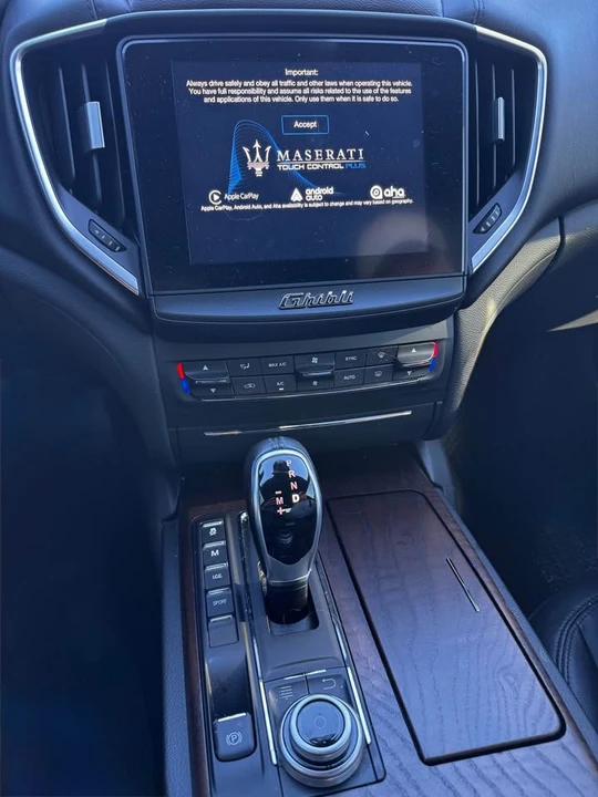 2017 Maserati Ghibli 3rd Gen - Image 5 of 8