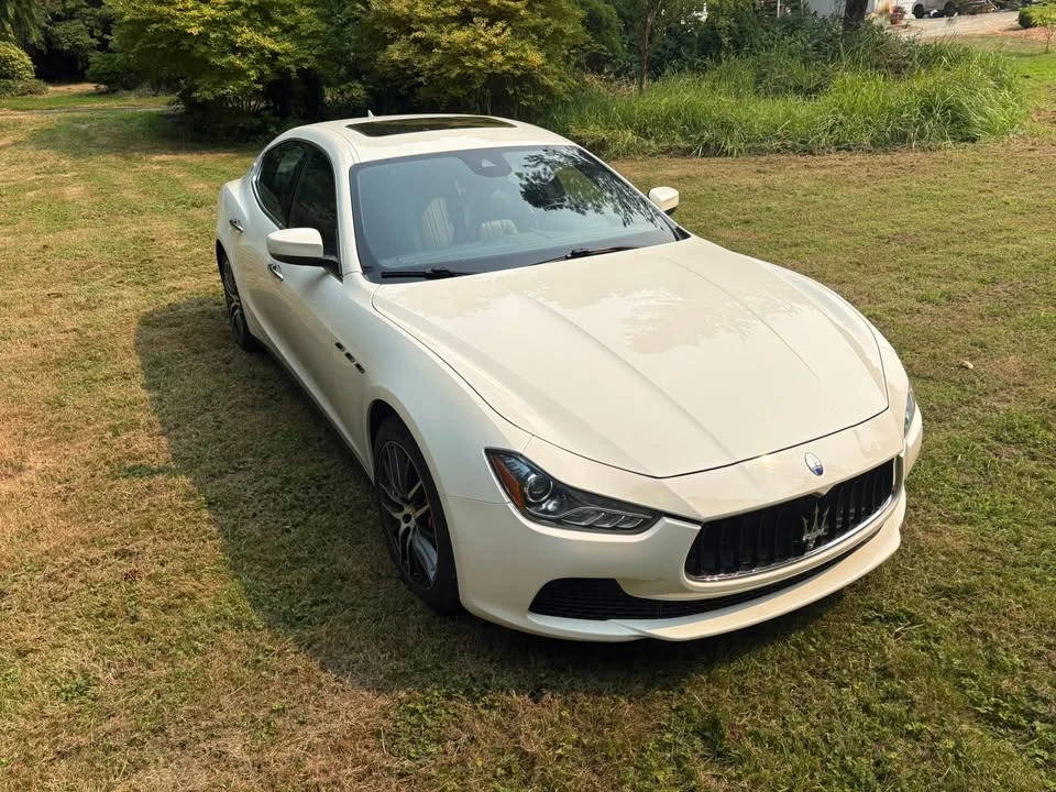 2017 Maserati Ghibli 3rd Gen - Image 2 of 13