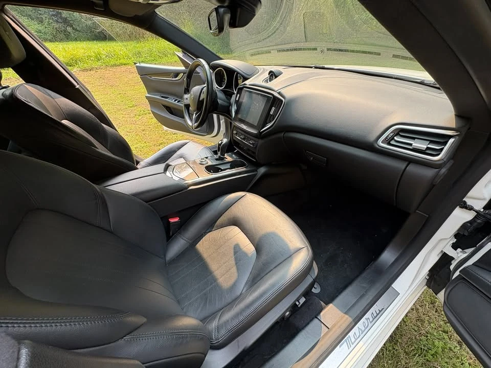 2017 Maserati Ghibli 3rd Gen - Image 10 of 13
