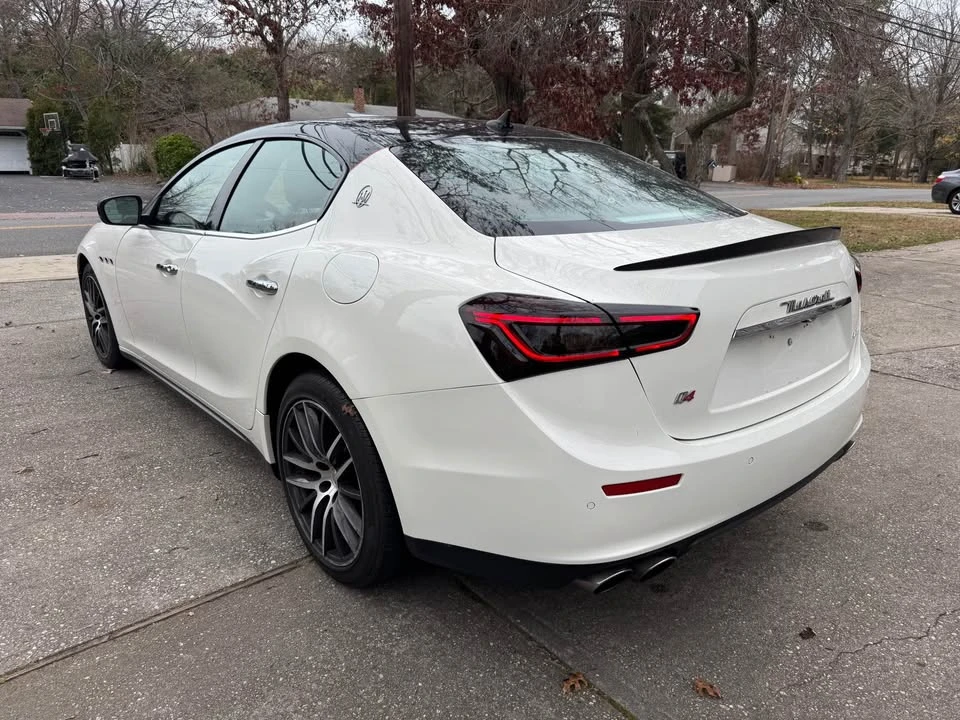 2017 Maserati Ghibli 3rd Gen - Image 6 of 12