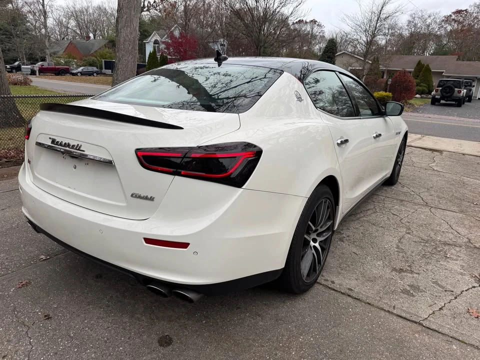 2017 Maserati Ghibli 3rd Gen - Image 7 of 12